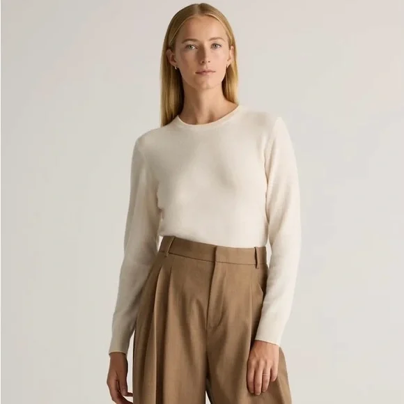 Quince Ivory Mongolian Cashmere Sweater NWT - Picture 1 of 11